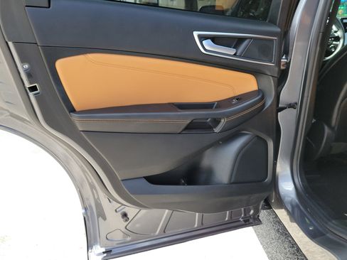 Certified 2024 Ford Edge Titanium w/ Titanium Elite Package AWD/4WD image 12