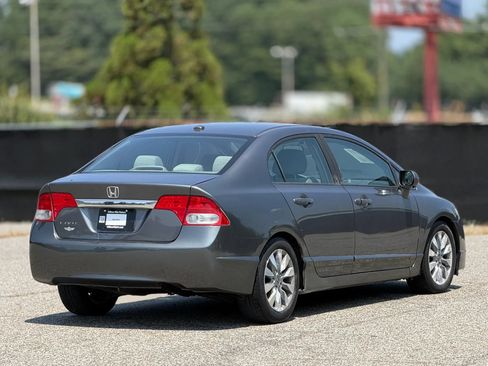 Used 2010 Honda Civic EX image 9