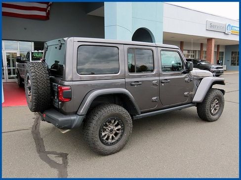 Used 2022 Jeep Wrangler Unlimited Rubicon w/ Dual Top Group image 7