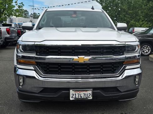 Used 2018 Chevrolet Silverado 1500 LT w/ All Star Edition image 2