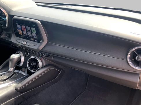 Used 2017 Chevrolet Camaro SS RWD image 18