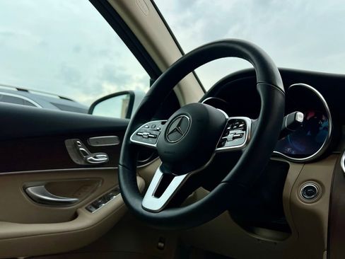 Certified 2022 Mercedes-Benz GLC 300 GLC 300 image 11