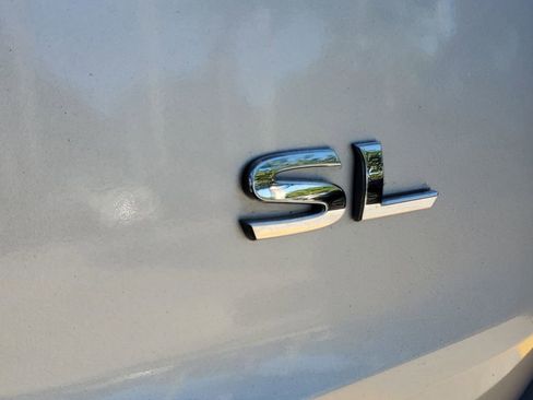 Used 2022 Nissan Rogue SL w/ SL Premium Package FWD image 8