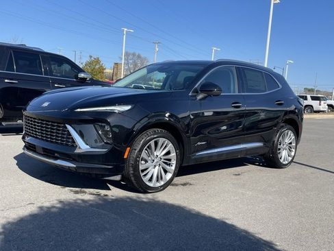 New 2025 Buick Envision Avenir image 3