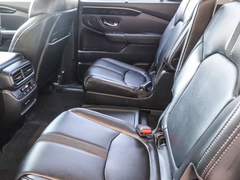 Certified 2024 Honda Pilot EX-L image 21