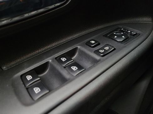 Used 2019 Mitsubishi Outlander LE FWD image 27