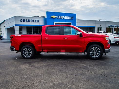 Used 2026 Chevrolet Silverado 1500 LT AWD/4WD image 8