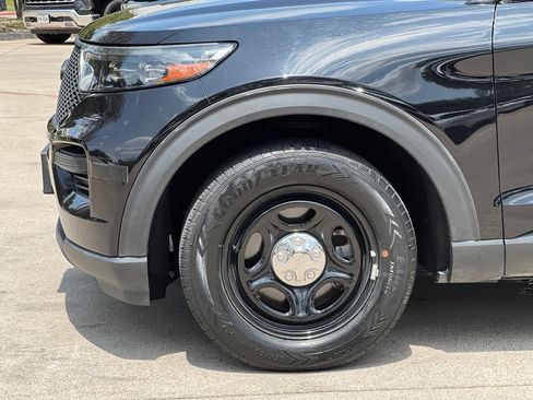 Used 2021 Ford Explorer 4WD Police Interceptor image 26
