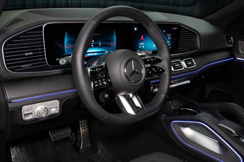 New 2026 Mercedes-Benz GLE 53 AMG 4MATIC image 15