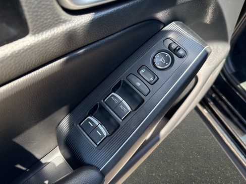 Used 2024 Honda Civic Sport Touring image 17