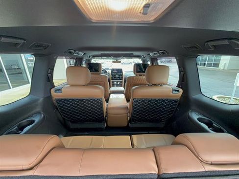Used 2023 INFINITI QX80 Sensory w/ Cargo Package AWD/4WD image 32