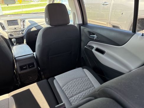 Certified 2022 Chevrolet Equinox LT w/ Driver Convenience Package AWD/4WD image 12