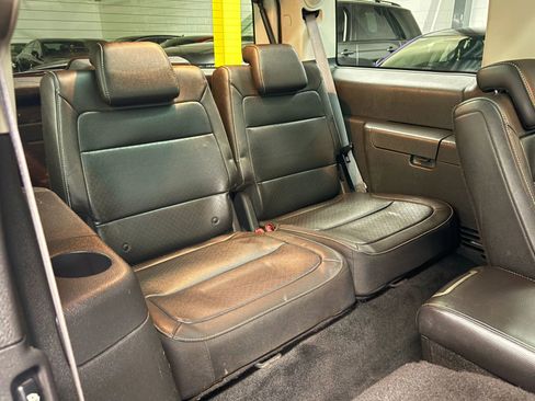 Used 2009 Ford Flex Limited image 23