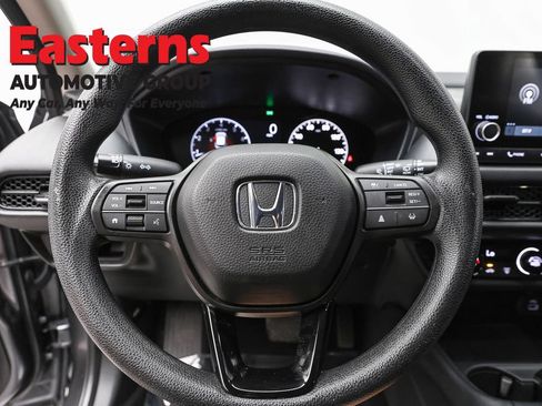 Used 2025 Honda HR-V LX image 10