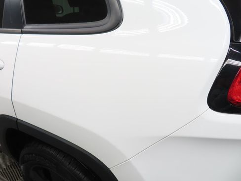 Used 2018 Jeep Cherokee Limited w/ High Altitude Package image 42