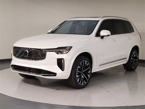 New 2026 Volvo XC90 B6 Ultra image 1