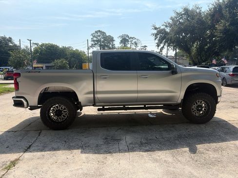 Used 2020 Chevrolet Silverado 1500 LT w/ Fleet Comfort Package AWD/4WD image 7