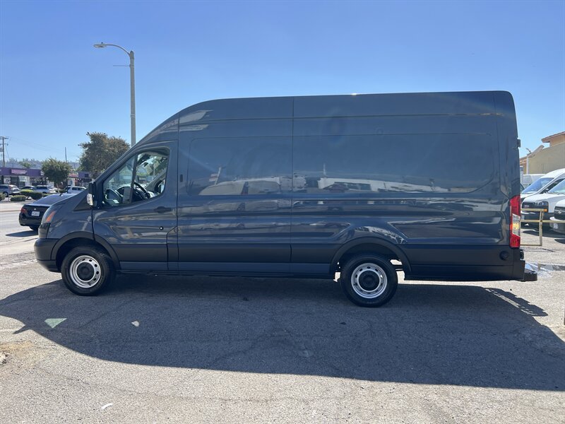 Used 2019 Ford Transit 250 148 High Roof Extended RWD image 4