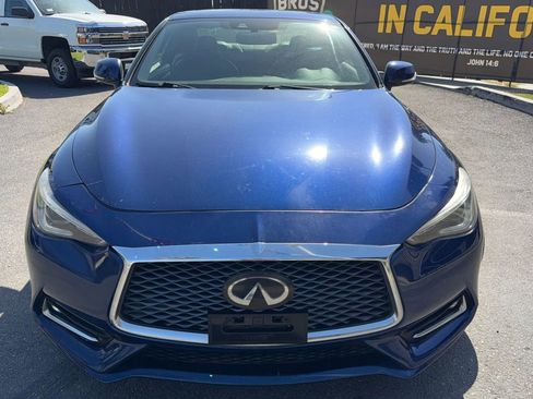 Used 2020 INFINITI Q60 3.0t Luxe RWD image 3