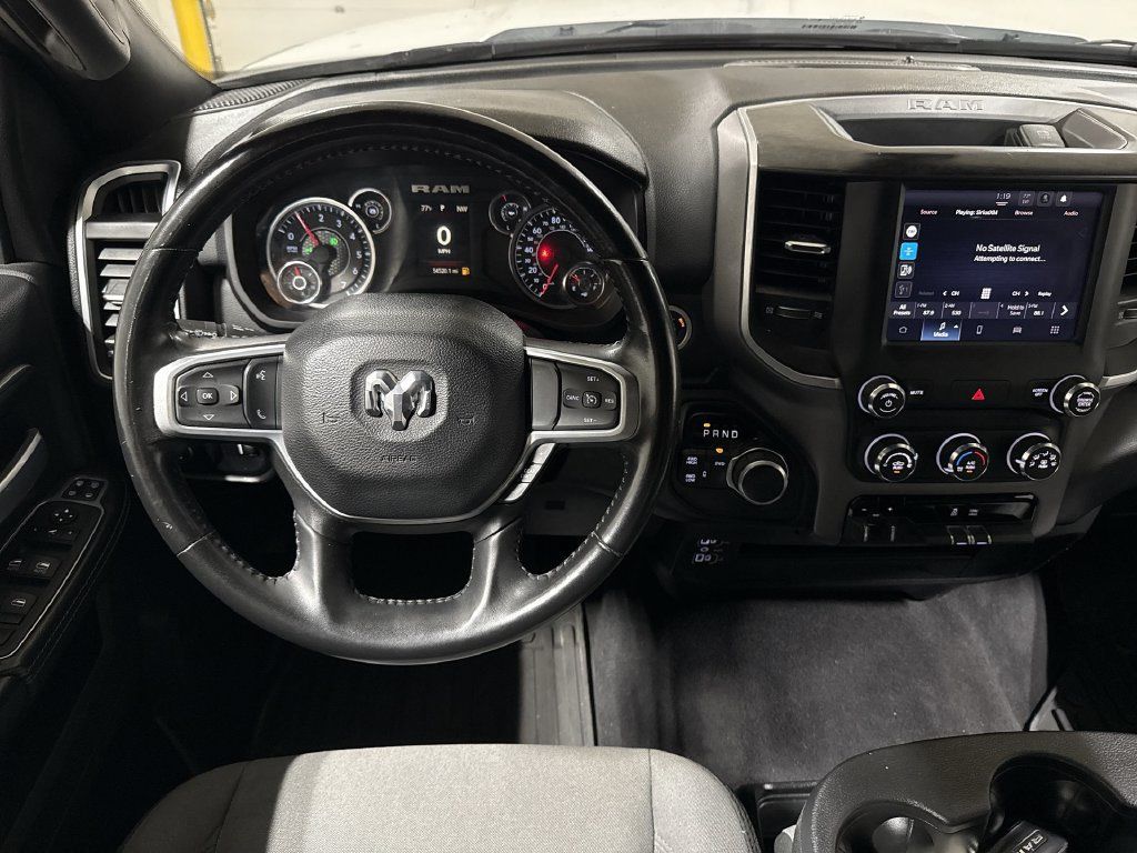 Used 2024 RAM 2500 Big Horn AWD/4WD image 11