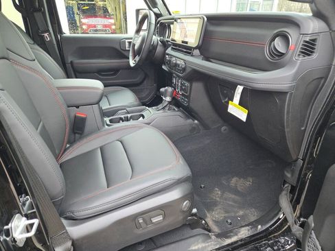 New 2026 Jeep Wrangler Unlimited Rubicon 392 image 10