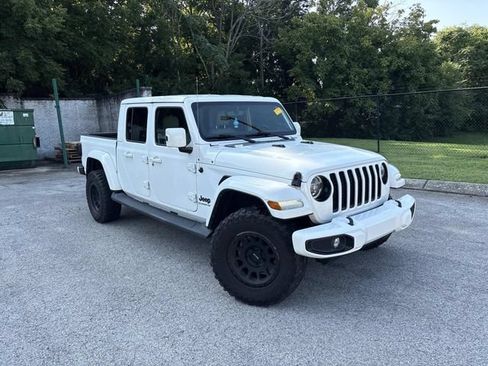 Used 2021 Jeep Gladiator Overland AWD/4WD image 1