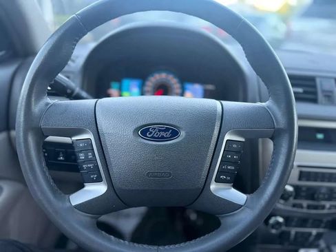 Used 2010 Ford Fusion Hybrid FWD image 12