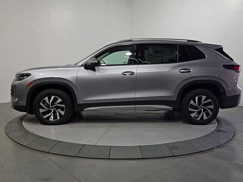 New 2026 Volkswagen Tiguan S AWD/4WD image 2