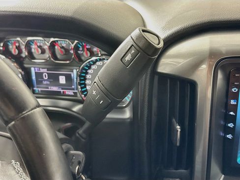 Used 2018 Chevrolet Silverado 1500 LT w/ All Star Edition RWD image 19