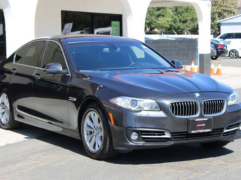 Used 2016 BMW 528i 528i Sedan 4D image 1