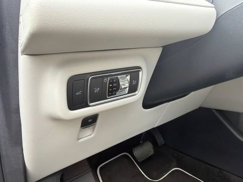 New 2026 Lincoln Nautilus Reserve w/ Jet Appearance Package AWD/4WD image 33