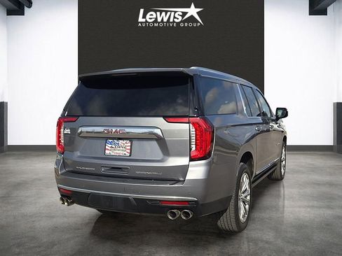 Used 2022 GMC Yukon XL Denali AWD/4WD image 4