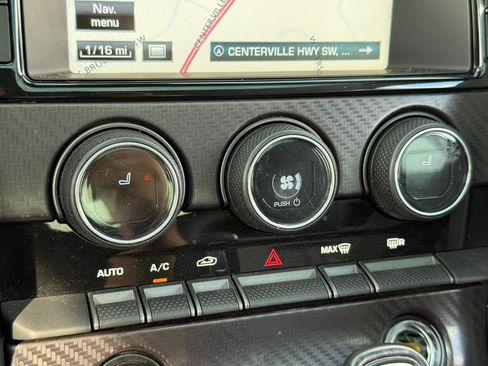 Used 2016 Jaguar F-TYPE R AWD/4WD image 20