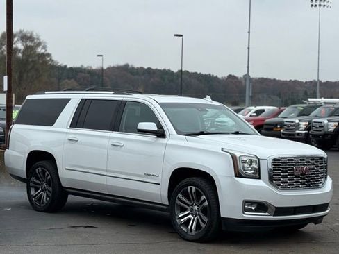 Used 2019 GMC Yukon XL Denali w/ Denali Ultimate Package image 44
