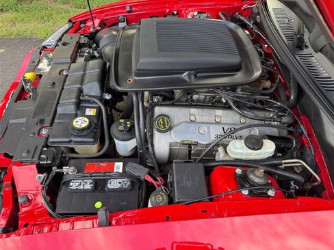 Used 2004 Ford Mustang Mach 1 RWD image 66