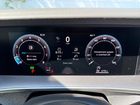 New 2026 Volkswagen Tiguan S FWD image 16