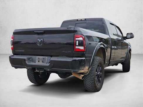 Used 2019 RAM 2500 Laramie w/ Black Appearance Package image 4