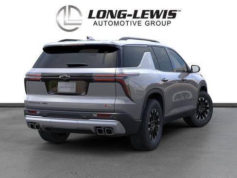 New 2026 Chevrolet Traverse Z71 w/ Driver Confidence Package AWD/4WD image 4