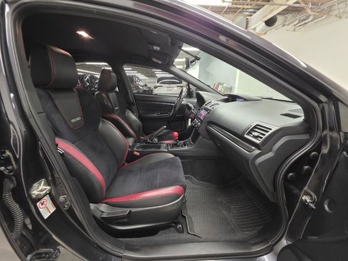 Used 2019 Subaru WRX Premium w/ Performance Package AWD/4WD image 10