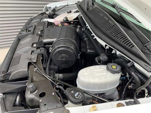Used 2020 Chevrolet Express 2500 image 15