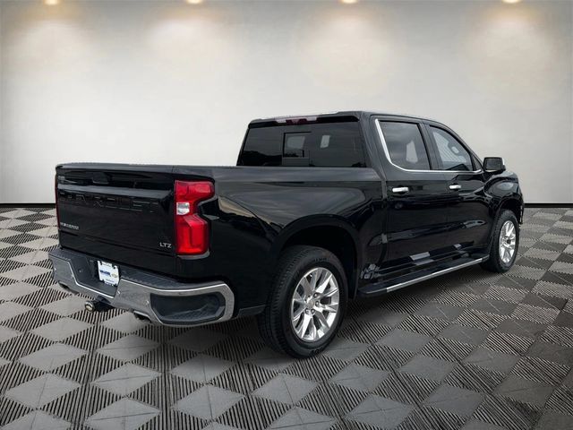 Used 2020 Chevrolet Silverado 1500 LTZ w/ LTZ Plus Package AWD/4WD image 5