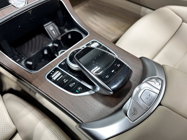 Used 2020 Mercedes-Benz C 300 4MATIC Cabriolet image 28