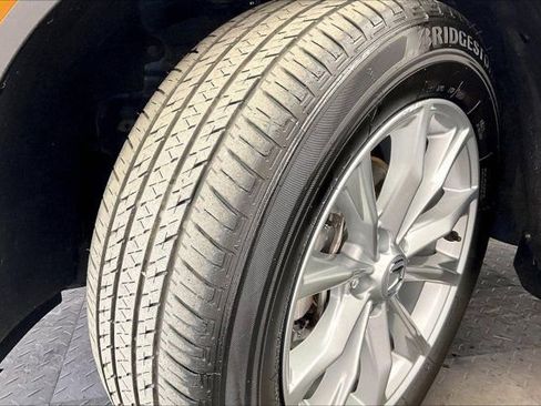 Used 2024 Honda CR-V EX-L image 32