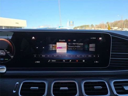 Used 2021 Mercedes-Benz GLS 450 4MATIC image 29