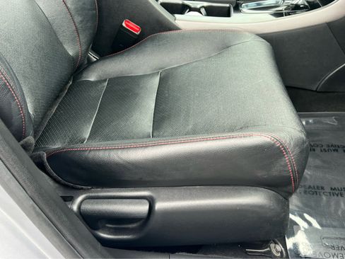 Used 2017 Honda Accord Sport Special Edition image 18