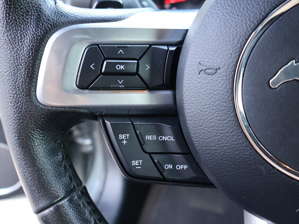 Used 2015 Ford Mustang GT Premium RWD image 27