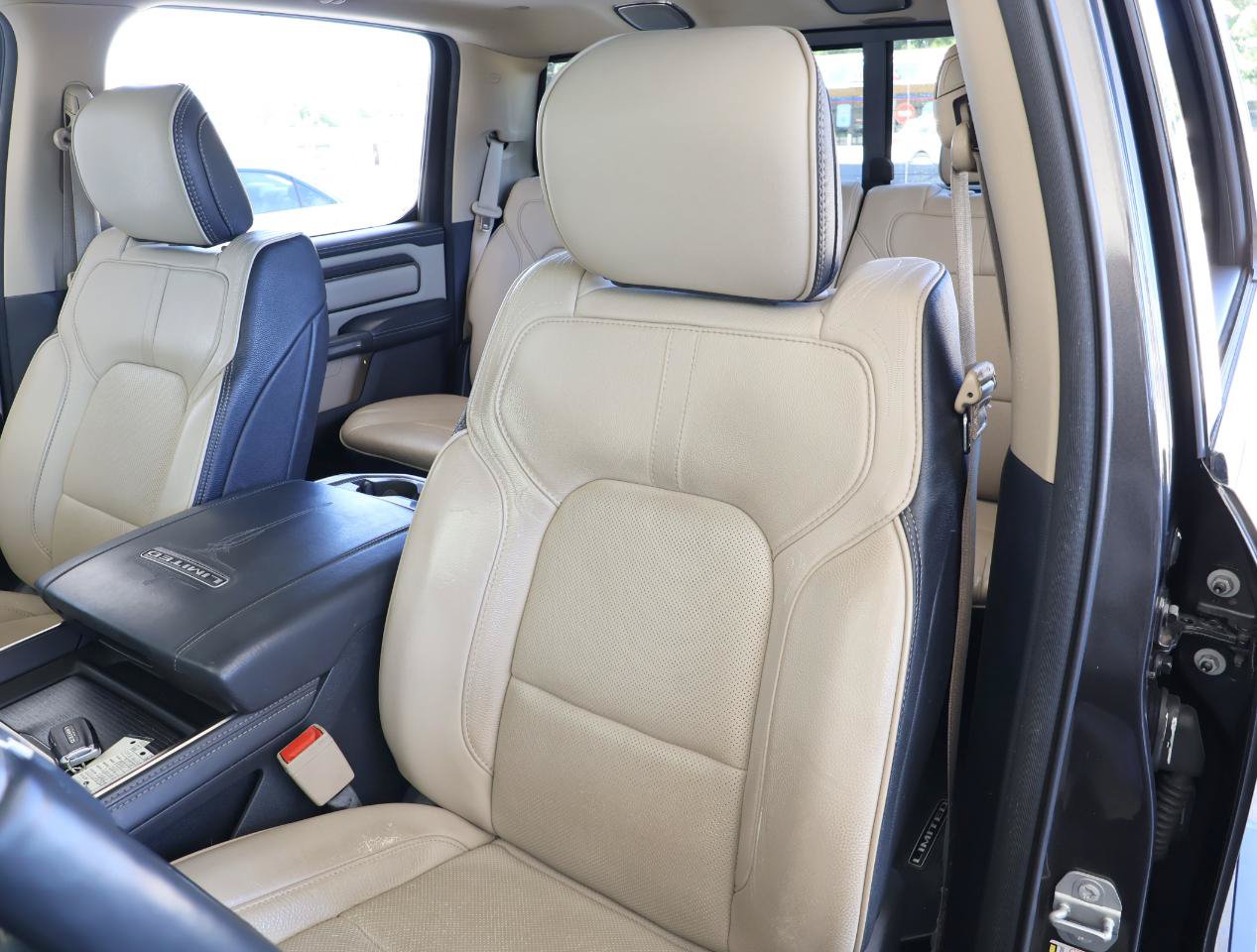 Used 2019 RAM 1500 Limited AWD/4WD image 20