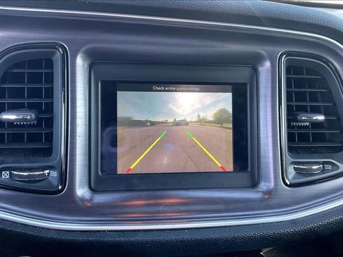 Used 2018 Dodge Challenger SXT image 20