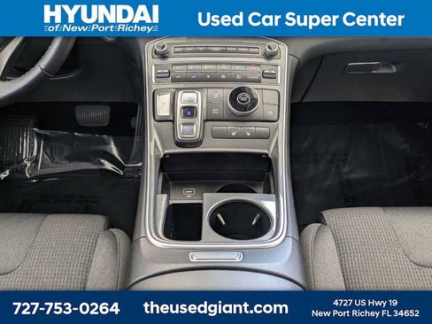 Used 2023 Hyundai Santa Fe SEL FWD image 22