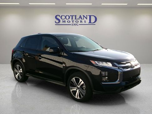 Used 2025 Mitsubishi Outlander Sport ES image 4